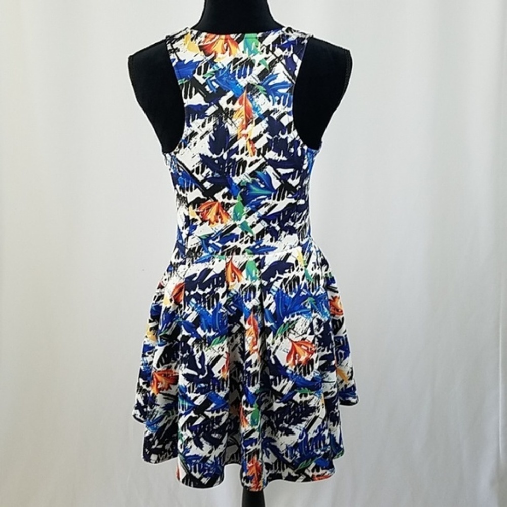 Romeo + Juliet Couture M fit‎ and flare dress halter exposed front zipper - Picture 2 of 5